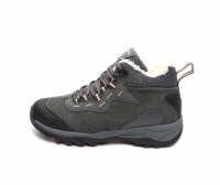 Hiking Shoes - Women and men hiking boots